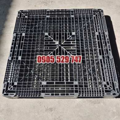 pallet nhựa cũ tại Bình Dương