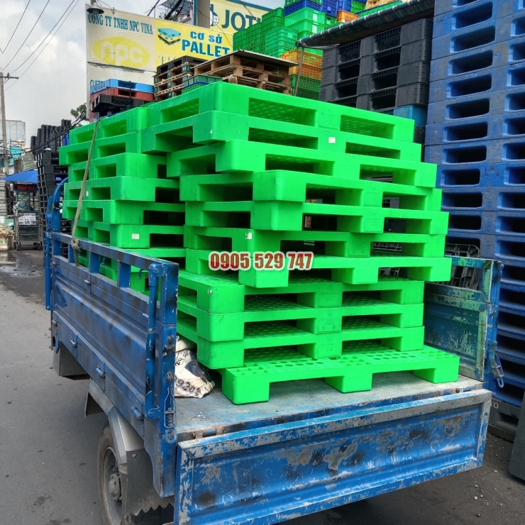Pallet nhựa mới 7