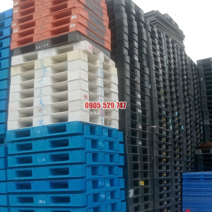 pallet nhựa cũ loại 1