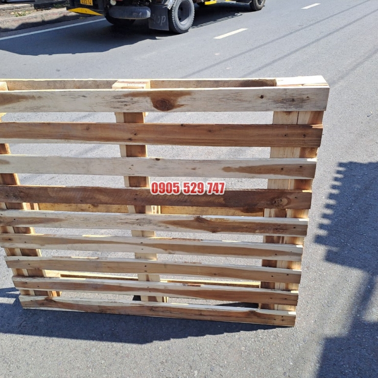 pallet gỗ bình dương