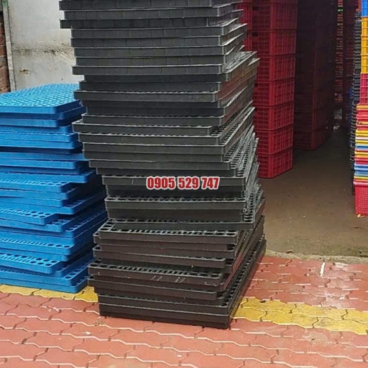 cho thuê pallet nhựa cũ 
